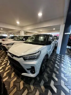 Toyota Raize 1200 Petrol 2025