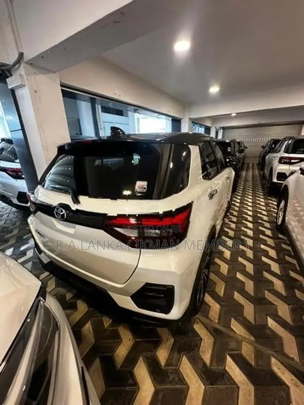 Toyota Raize 1200 Petrol 2025