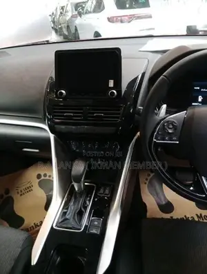 Mitsubishi Eclipse Cross G GRADE 2025