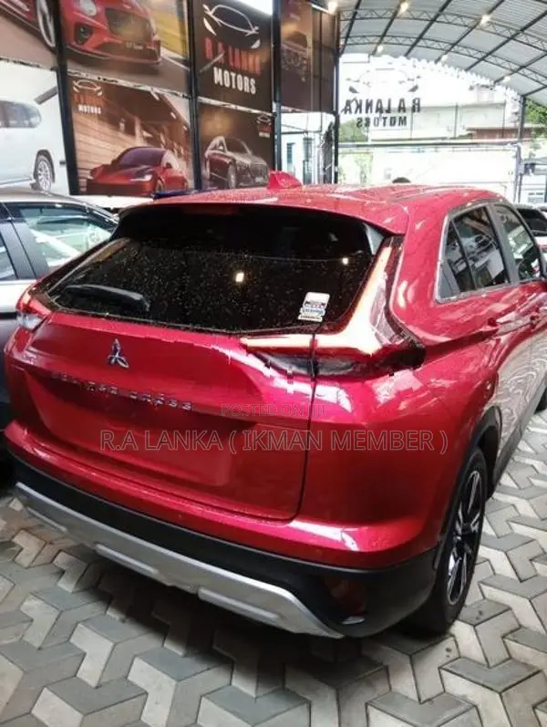 Mitsubishi Eclipse Cross G GRADE 2025