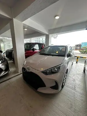 Toyota Yaris G GRADE 2023