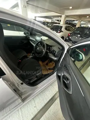 Toyota Yaris G GRADE 2023