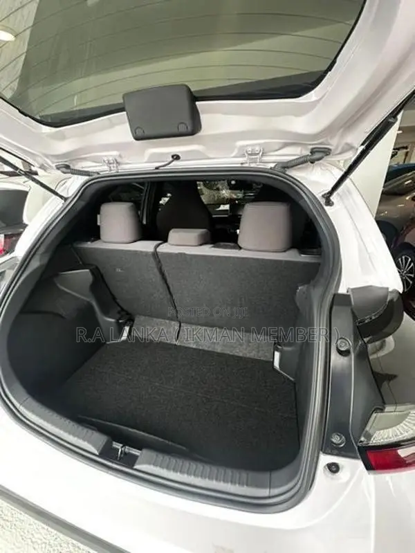 Toyota Yaris G GRADE 2023