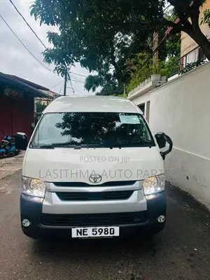 Hire A/C Van With Driver For Your Sri Lanka Tour