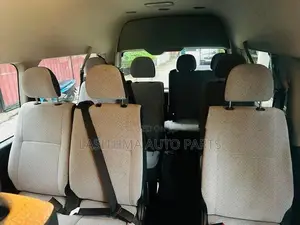 Hire A/C Van With Driver For Your Sri Lanka Tour