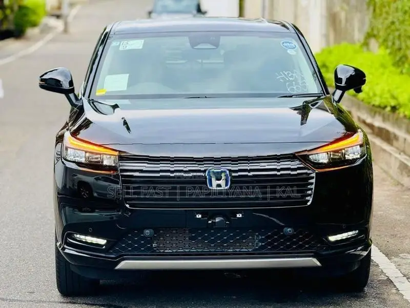 Honda Vezel Z Wireless Charge BN 2025