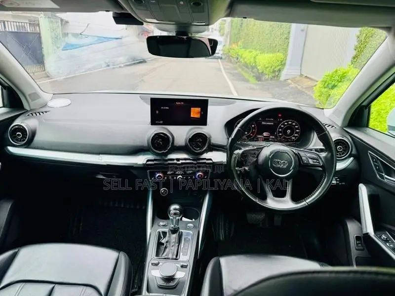 Audi Q2 Si Virtual Cockpit 2017