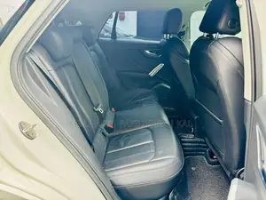 Audi Q2 Si Virtual Cockpit 2017