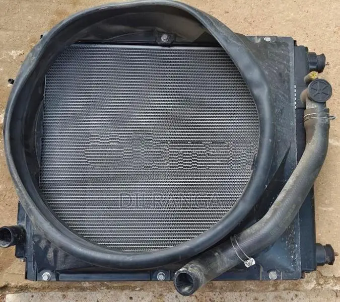 Mitsubishi Canter Fuso 4p10 Radiator