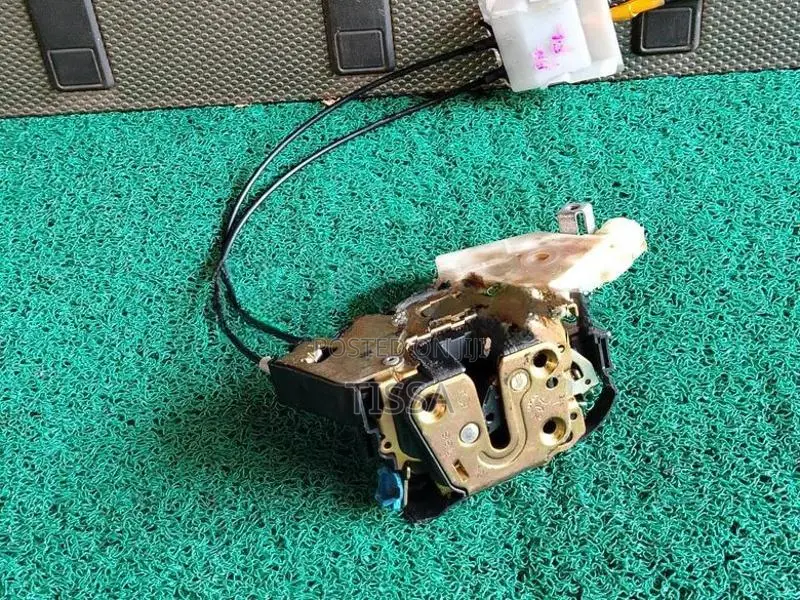 Nissan Primera P12 Door Lock Actuator