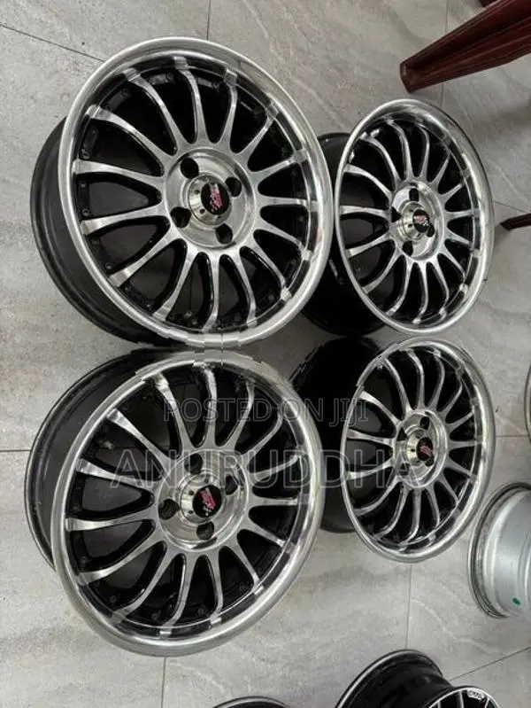 15” Alloy Wheels