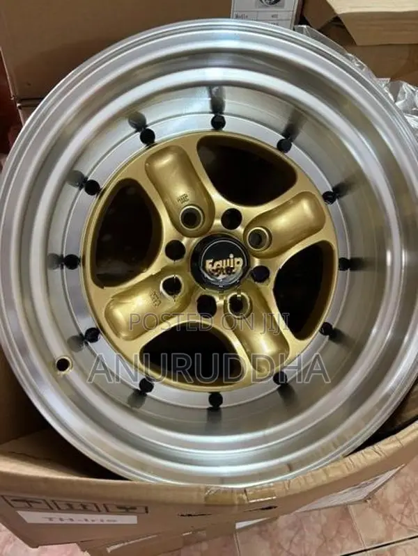 15” Alloy Wheels
