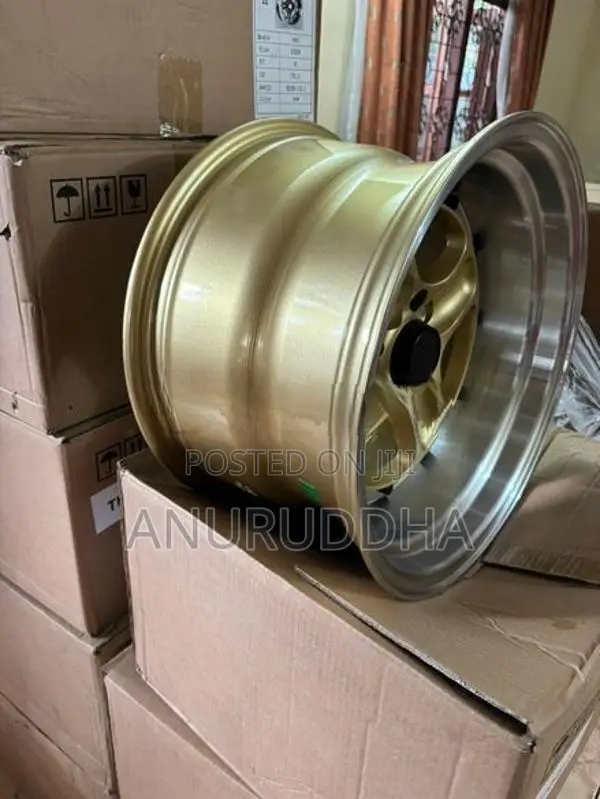 15” Alloy Wheels