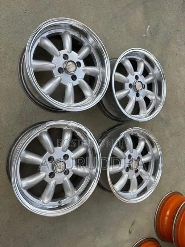 15” Alloy Wheels