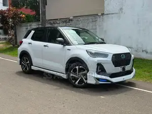 Daihatsu Rocky Premium G 2026