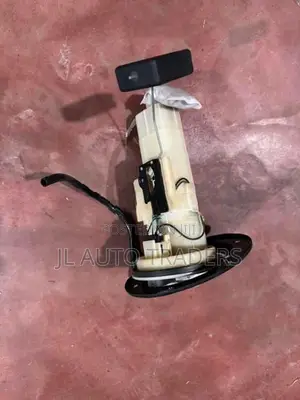 Suzuki Wagon R 44 Petrol Pump