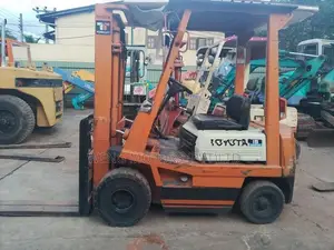 TOYOTA 1.5 Ton FORKLIFT