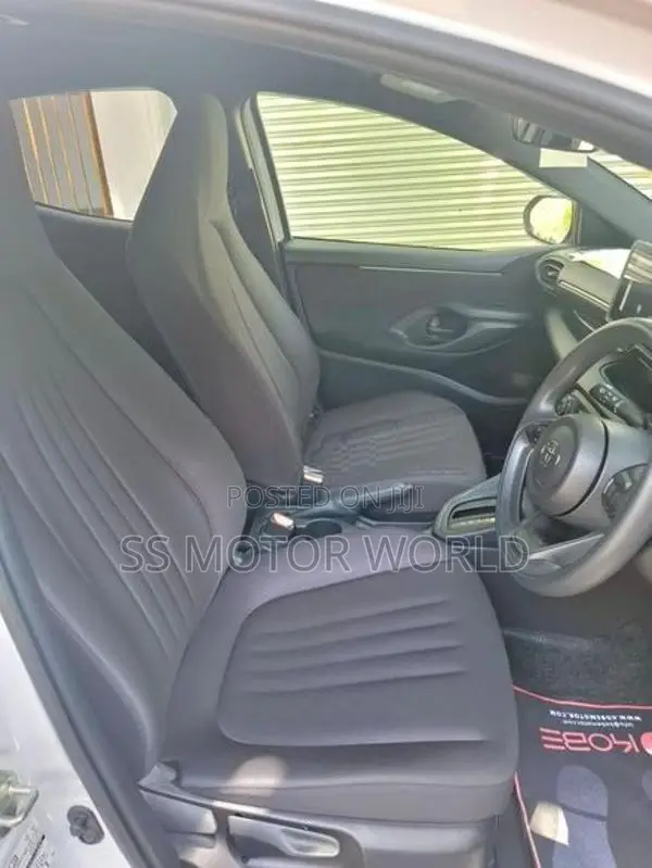 Toyota Yaris X LTD 4WAY CAMERA 2025
