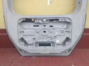 Toyota Roomy Dicky Door