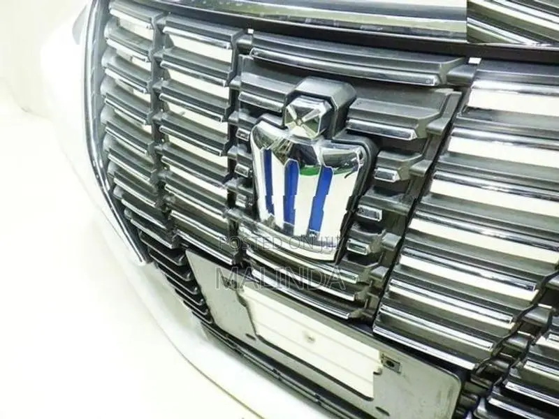 Toyota Crown (GWS204) 2025 Complete Front Buffer - Reconditioned