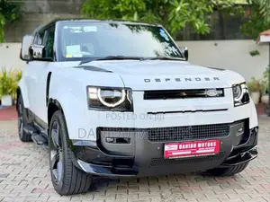 Land Rover Defender 2026