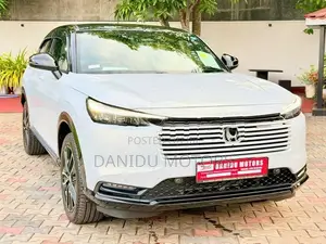 Honda Vezel Z-Play 2025
