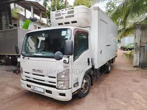 Isuzu Elf NPR85 FREEZER 16.5FT 2014