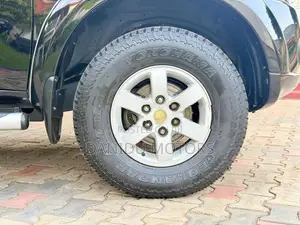 Mitsubishi Montero Sport 2011