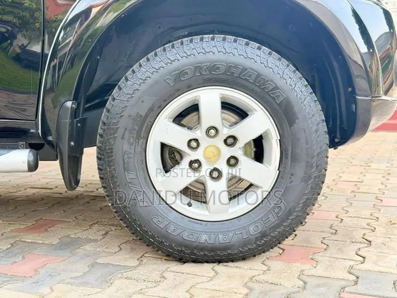 Mitsubishi Montero Sport 2011