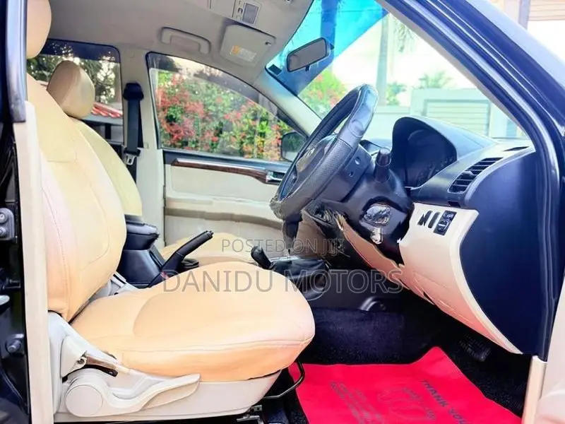 Mitsubishi Montero Sport 2011