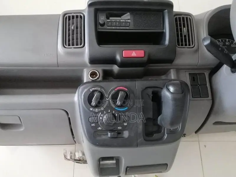 Suzuki Every (DA17) Dash Board - Reconditioned