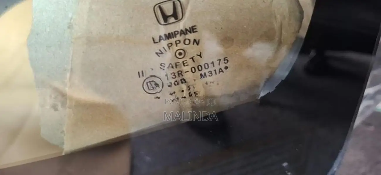 Honda Vezel RS WindScreen 2025 - Reconditioned