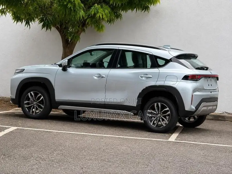 Toyota Taisor V HIGH-SPEC 2026