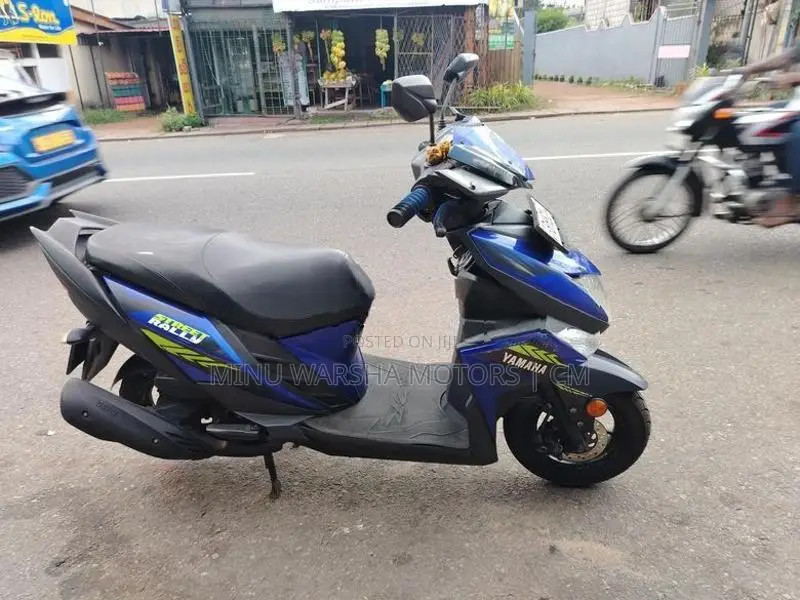 Yamaha RayZR STREET RALLY 2019