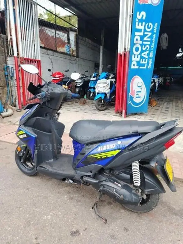 Yamaha RayZR STREET RALLY 2019