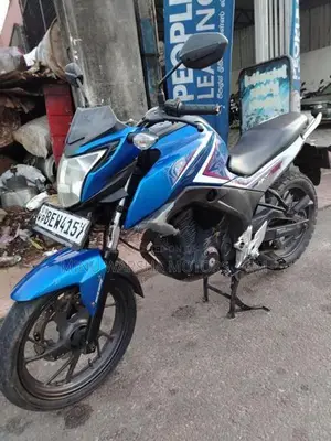 Honda Hornet 2017