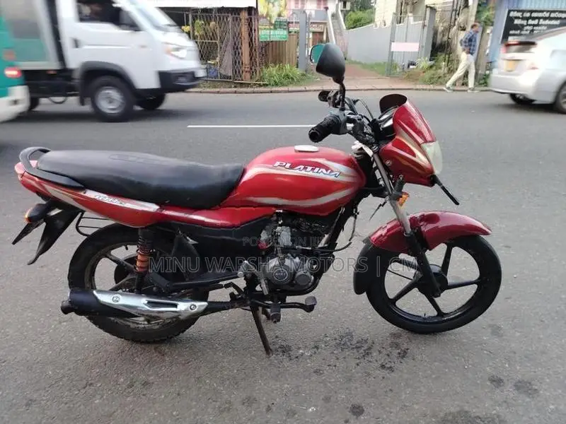 Bajaj Platina 2016