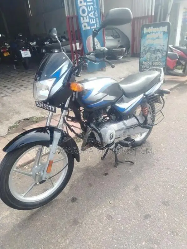 Bajaj CT100 2025