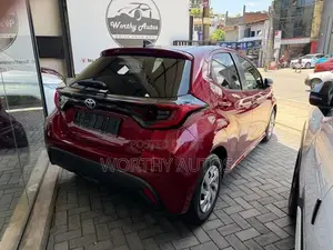 Toyota Yaris G-Grade/LED 2026