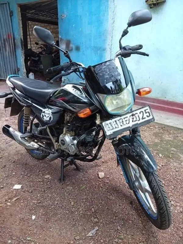 Bajaj Platina Es 2017