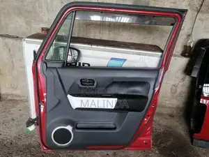 Suzuki Hustler RH Front Door Complete - Reconditioned