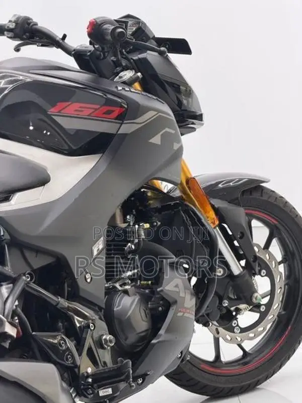Hero Hunk 160R 4V 2026