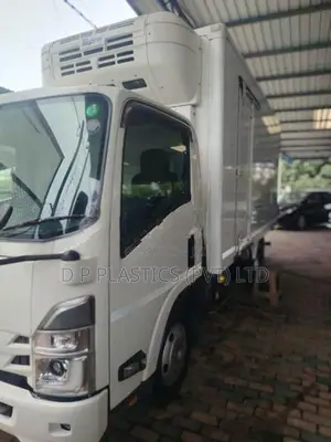 Isuzu Elf 14 or 15½ feet (-5) 2020