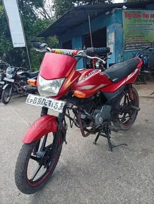 Bajaj Platina Es 2015