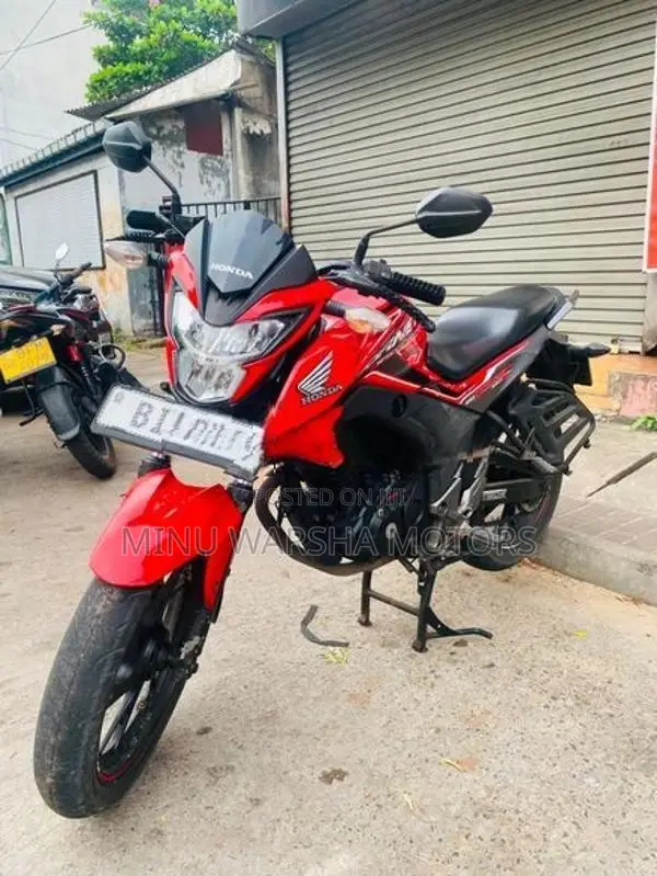 Honda Hornet 2019