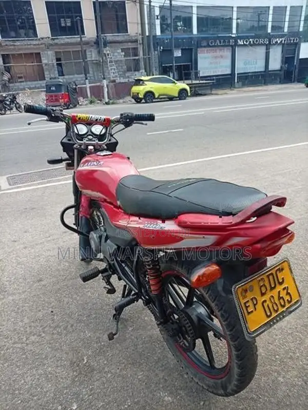 Bajaj Platina 2015