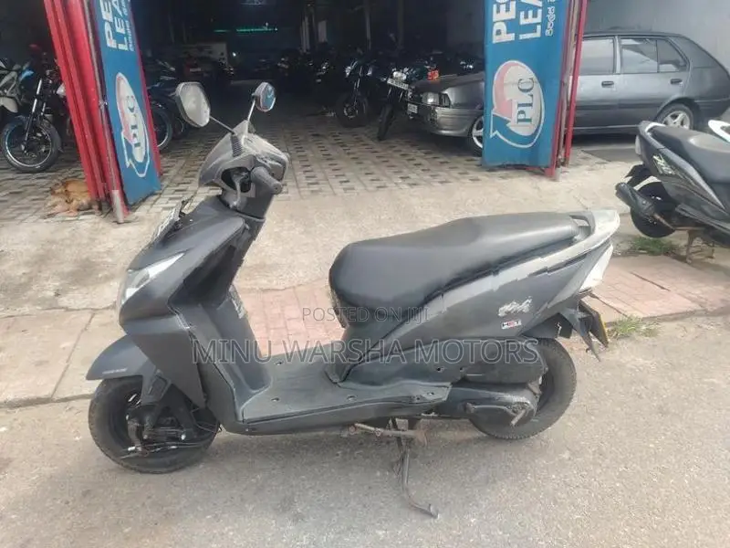 Honda Dio 2016