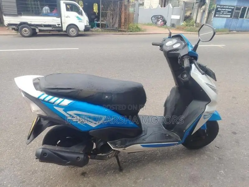Honda Dio 2017
