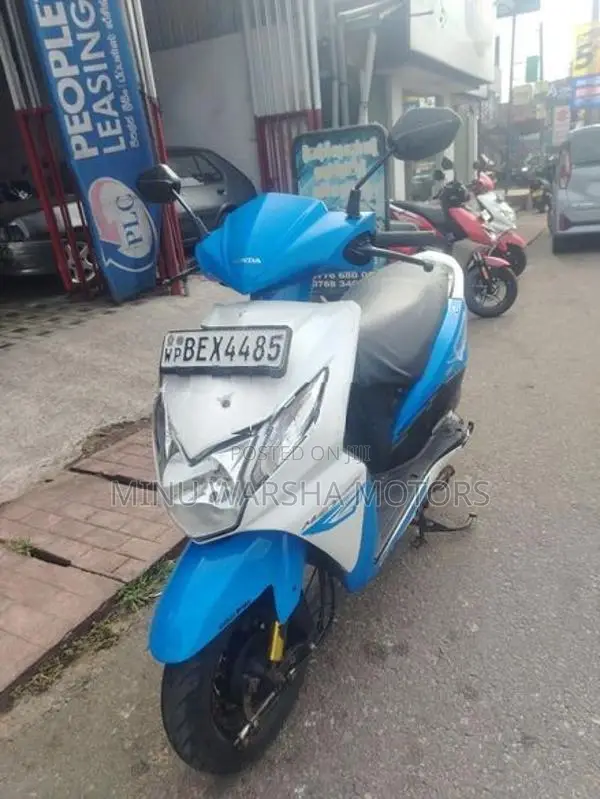 Honda Dio 2017