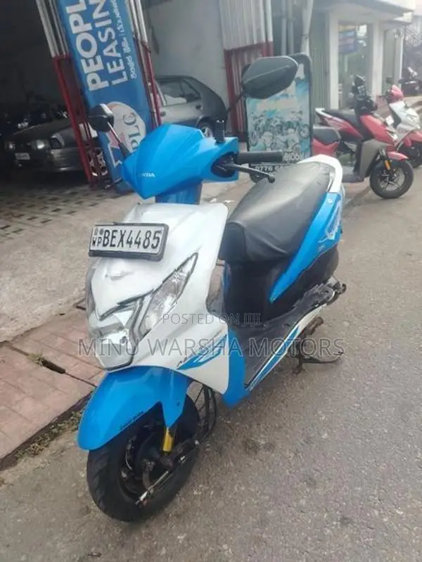 Honda Dio 2017